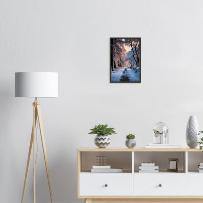 Verschneite Straßenlandschaft, Poster mit Alurahmen - Stiers Beste